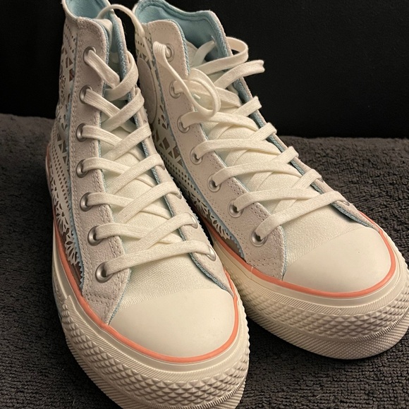 Converse Chuck Taylor Lift Day Of The Dead Shoe A12439C Women Size 7 NWOB - Picture 3 of 15